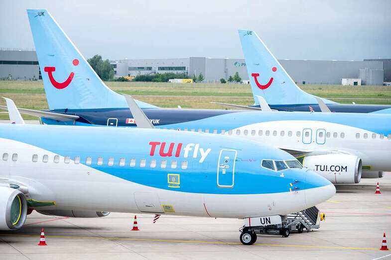 Aviones de la compañía TUI/TA.
